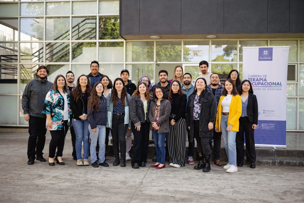Alumni y Preceptores/as de Terapia Ocupacional comparten experiencias en Encuentro Anual de la carrera