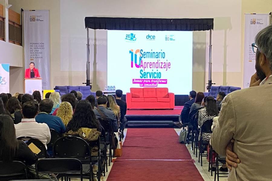 Representante UFRO participa en el décimo Seminario de Aprendizaje Servicio